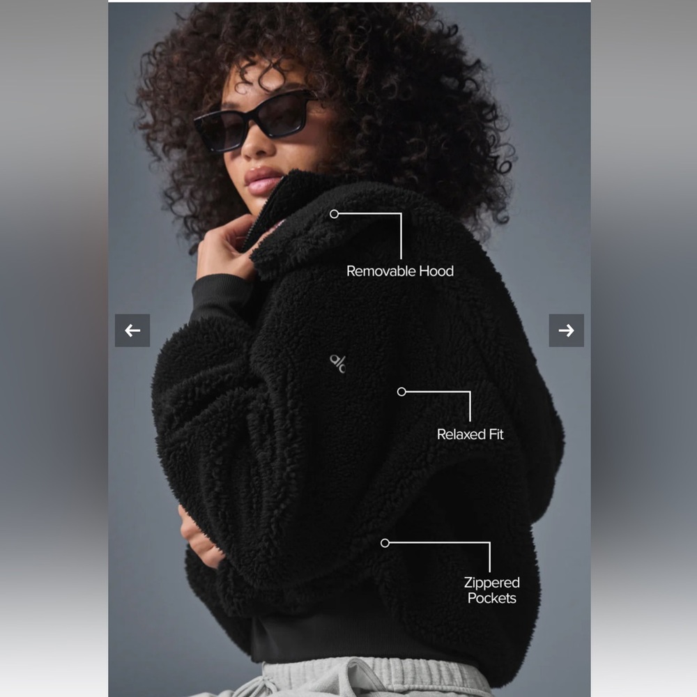 Alo - Foxy Sherpa Jacket in Black - Picture 3 of 4